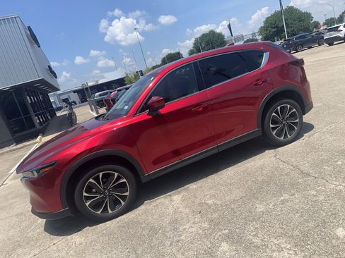 Used 2023 MAZDA CX-5 AWD 2.5 S w/ Premium Plus Pkg image 3