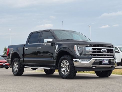Used 2022 Ford F150 Lariat w/ Equipment Group 502A High AWD/4WD image 3