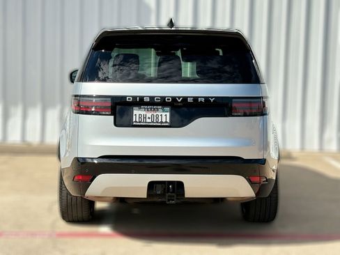 Used 2024 Land Rover Discovery Metropolitan Edition AWD/4WD image 7