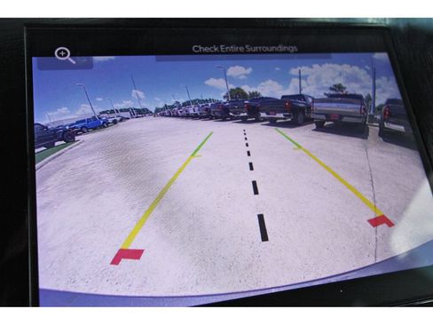 Used 2025 Jeep Grand Cherokee Altitude RWD image 27