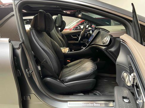 Used 2022 Mercedes-Benz EQS 450+ Sedan image 6