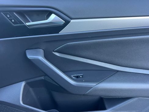 Used 2019 Volkswagen Jetta S image 17