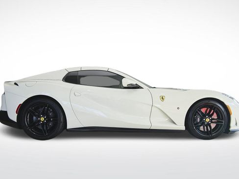 Used 2023 Ferrari 812 GTS image 6