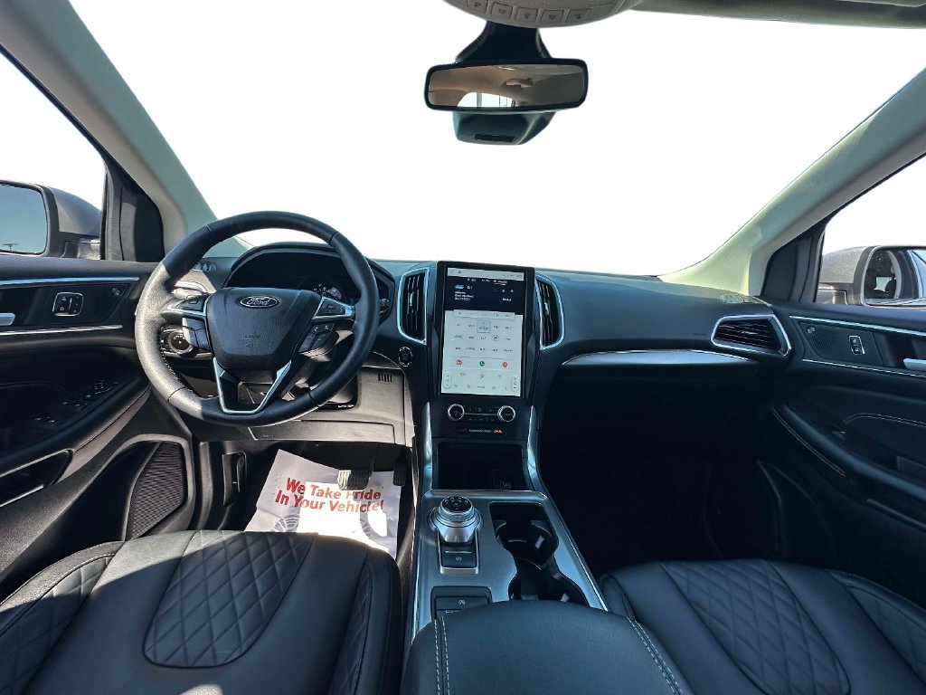 Certified 2023 Ford Edge Titanium AWD/4WD image 13