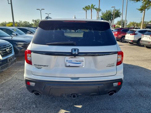 Used 2021 Honda Passport Elite image 6