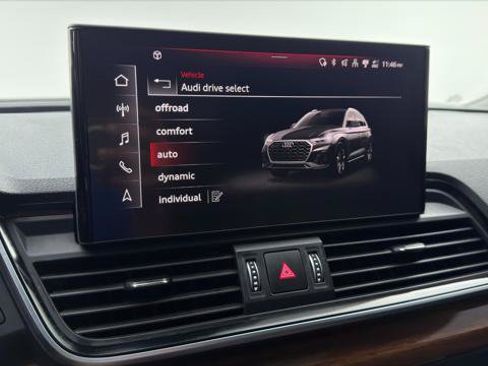 Used 2022 Audi Q5 2.0T Premium w/ Convenience Package AWD/4WD image 30