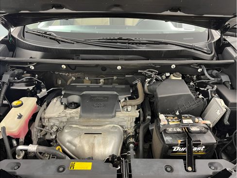 Used 2015 Toyota RAV4 Limited w/ Technology Package AWD/4WD image 19
