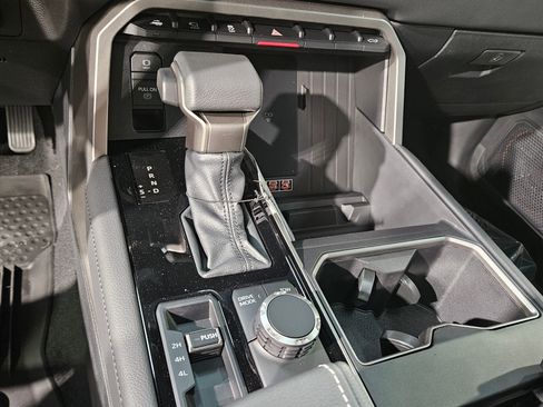 New 2026 Toyota Tundra Limited AWD/4WD image 19