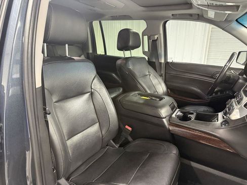 Used 2020 GMC Yukon XL SLT w/ Open Road Package AWD/4WD image 45