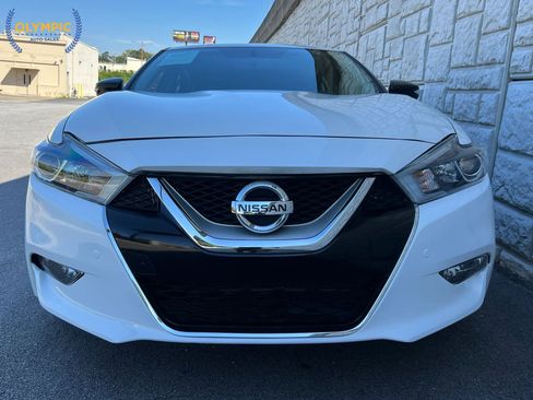 Used 2016 Nissan Maxima SR FWD image 13