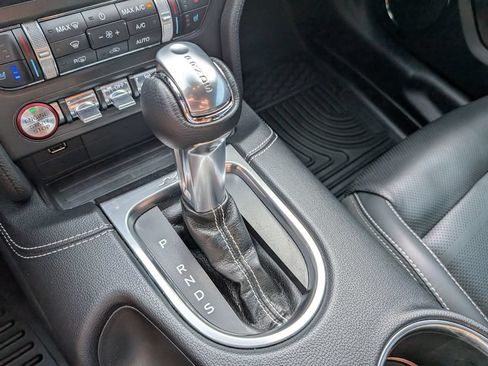 Used 2019 Ford Mustang GT Premium w/ Equipment Group 401A RWD image 19
