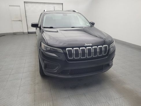 Used 2020 Jeep Cherokee Latitude AWD/4WD image 14
