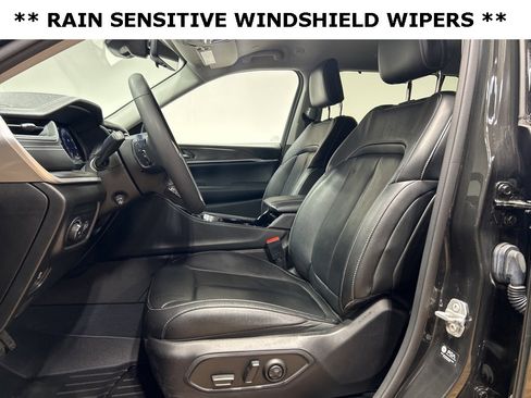 Certified 2023 Jeep Grand Cherokee L Limited w/ Luxury Tech Group II image 26