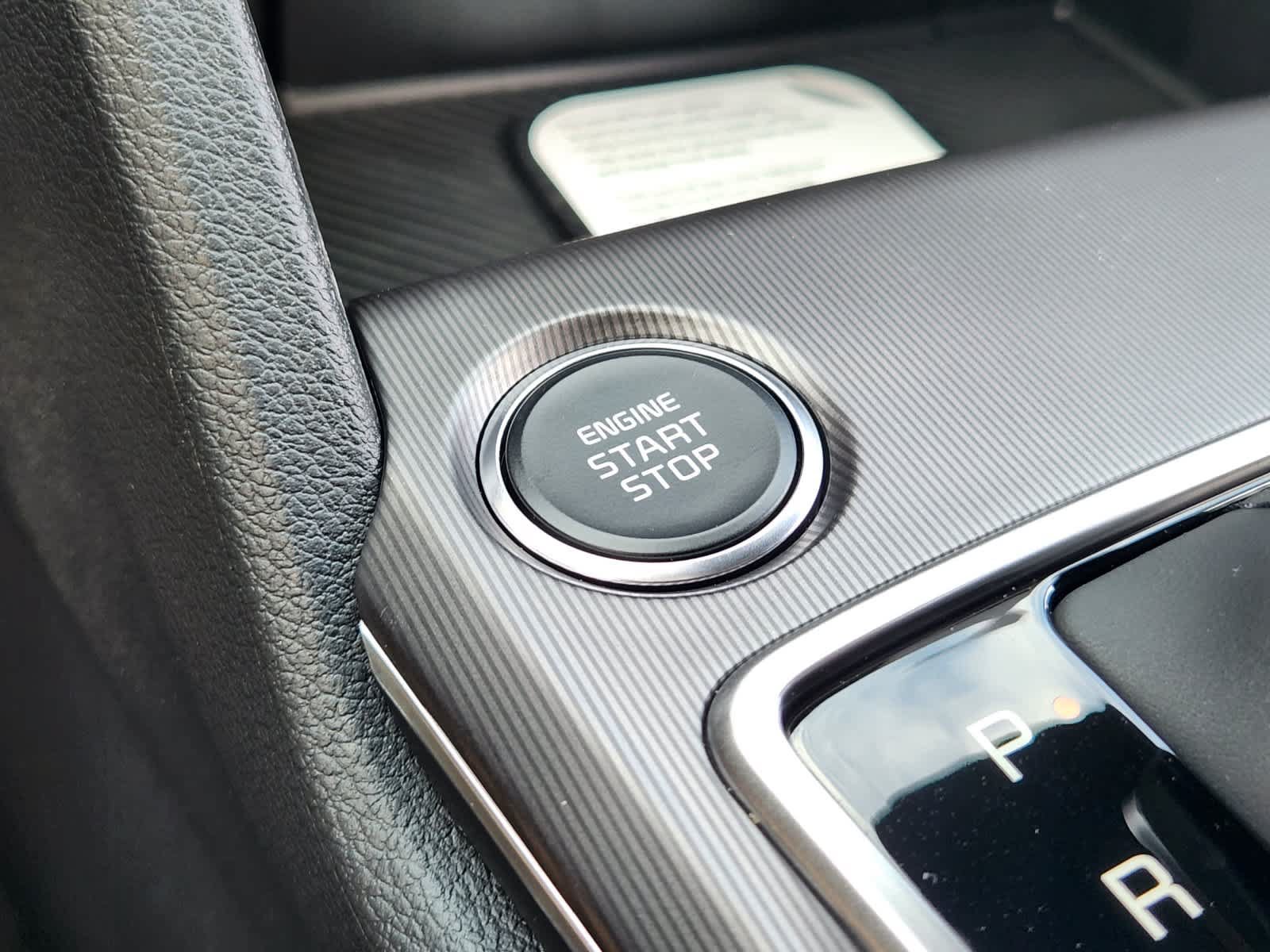 New 2026 Kia Sportage SX FWD image 17