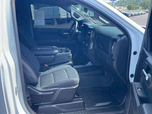 Used 2024 Chevrolet Silverado 1500 W/T w/ WT Value Package AWD/4WD image 24