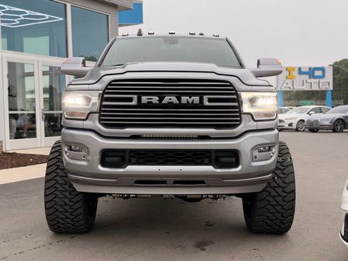 Used 2022 RAM 2500 Laramie AWD/4WD image 5