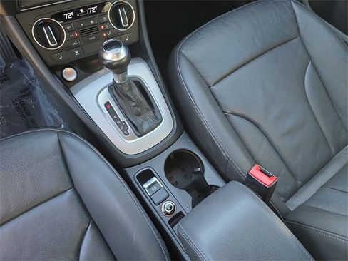 Used 2017 Audi Q3 2.0T Premium image 27