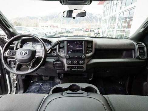 Used 2022 RAM 3500 Tradesman w/ Chrome Appearance Group image 17