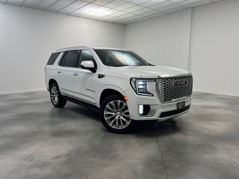 Used 2023 GMC Yukon Denali image 1