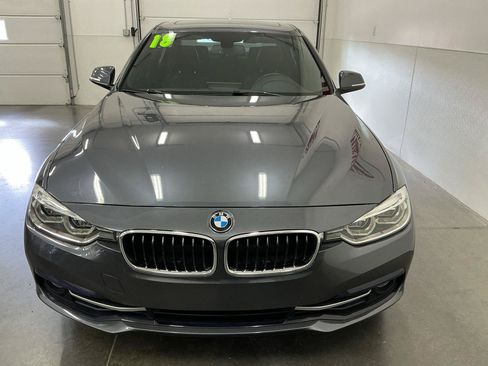 Used 2018 BMW 330i xDrive Sedan w/ Convenience Package AWD/4WD image 8
