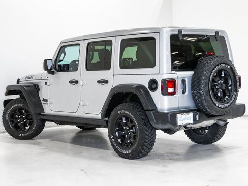 Used 2022 Jeep Wrangler Unlimited Sport image 28
