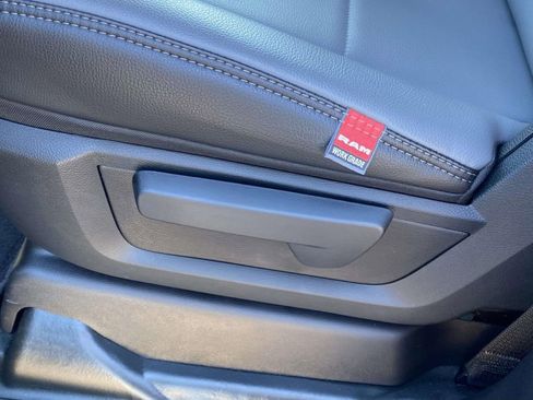 New 2026 RAM 3500 Tradesman AWD/4WD image 17