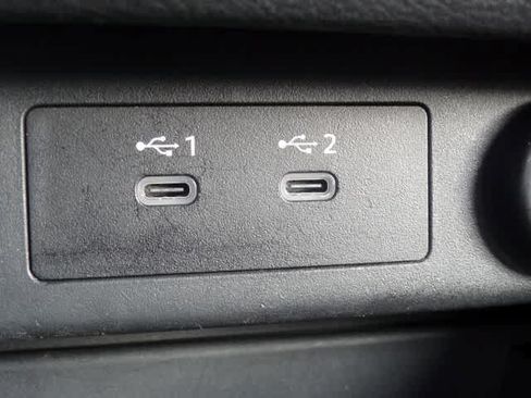 Used 2025 Nissan Rogue SV AWD/4WD image 30