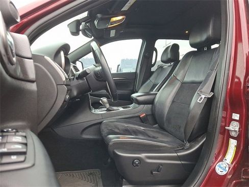 Used 2018 Jeep Grand Cherokee Altitude image 13