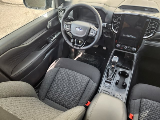 New 2026 Ford Ranger XLT w/ Black Appearance Package AWD/4WD image 10