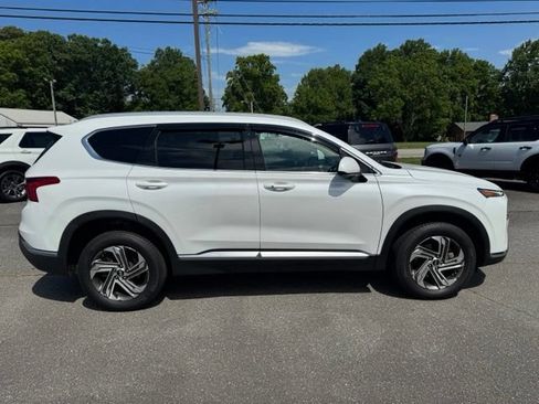 Used 2022 Hyundai Santa Fe SEL w/ Cargo Package AWD/4WD image 10