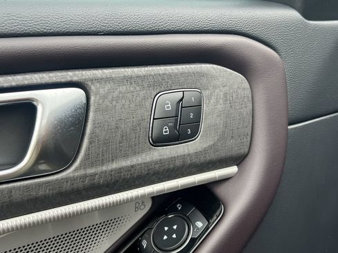 New 2026 Ford Explorer Platinum RWD image 13