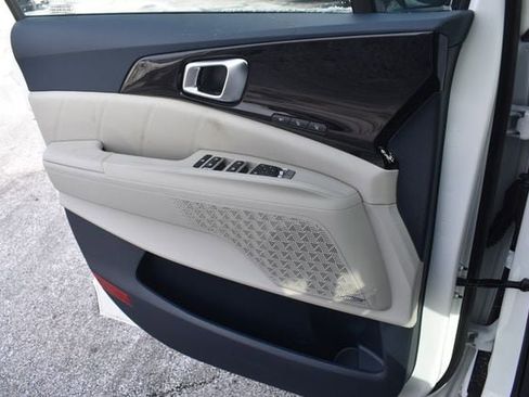 New 2026 Kia Carnival SX Prestige FWD image 41