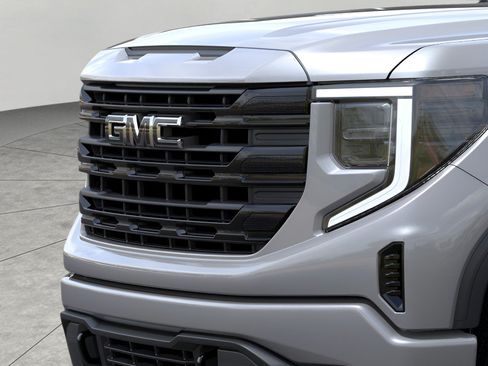 Used 2026 GMC Sierra 1500 Elevation w/ Preferred Package AWD/4WD image 13