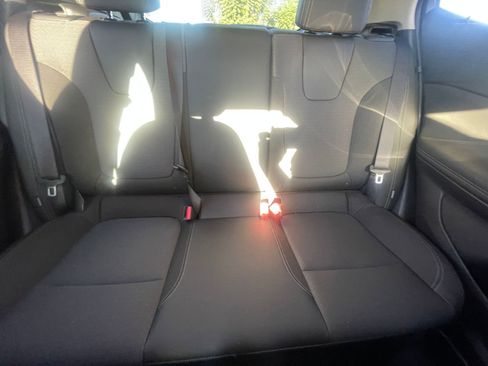 Used 2025 Buick Encore GX Preferred image 38