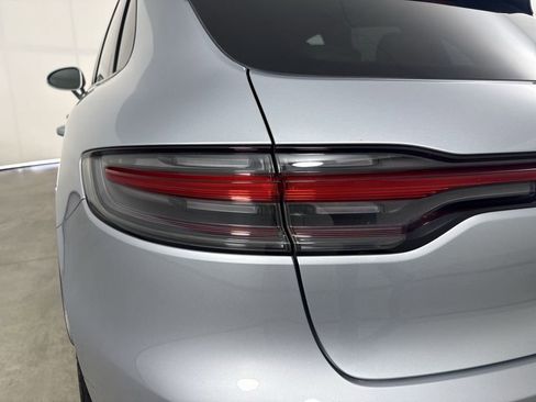 Certified 2023 Porsche Macan Turbo AWD/4WD image 18