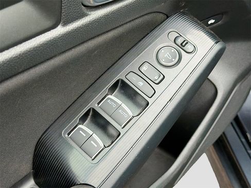 Used 2023 Honda Civic Sport image 17