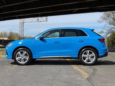 Used 2022 Audi Q3 2.0T Premium Plus w/ Premium Plus Package AWD/4WD image 6