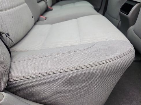 Used 2017 Toyota Camry LE image 30