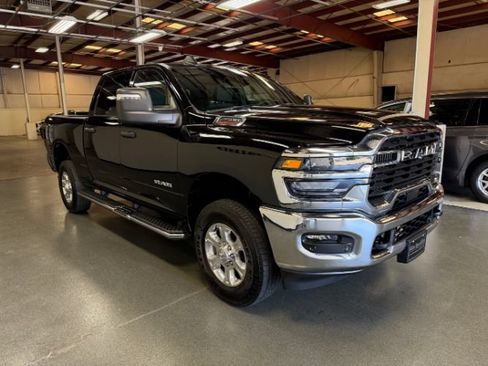 Used 2026 RAM 2500 Big Horn AWD/4WD image 7
