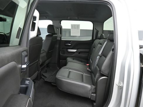 Used 2018 Chevrolet Silverado 1500 LT w/ All Star Edition image 14