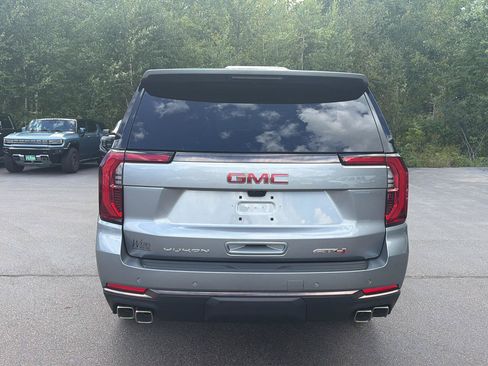 New 2026 GMC Yukon AT4 Ultimate w/ LPO, Floor Liner Package AWD/4WD image 4