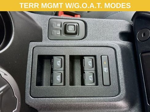 Certified 2021 Ford Bronco Black Diamond image 12