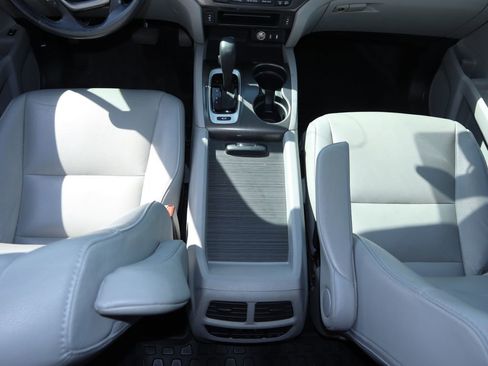 Certified 2017 Honda Pilot EX-L image 8