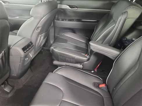 Certified 2025 Hyundai Palisade XRT image 16