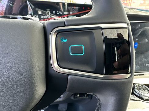 New 2025 Ford Expedition Max Active RWD image 27