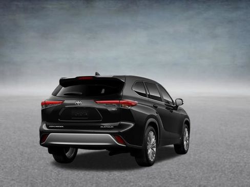 New 2026 Toyota Highlander Platinum AWD/4WD image 32