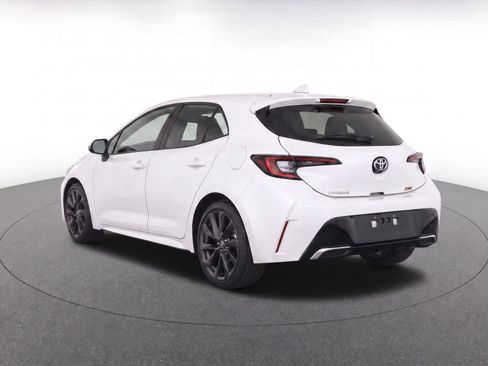 Used 2024 Toyota Corolla XSE FWD image 4
