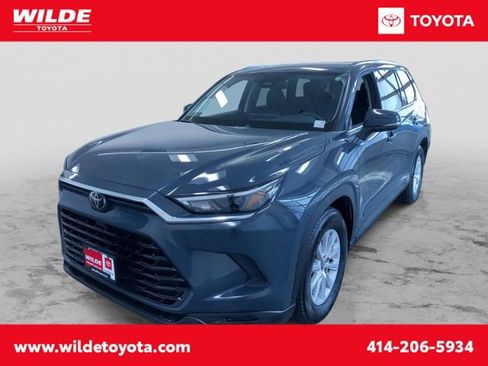 Used 2025 Toyota Grand Highlander AWD image 1