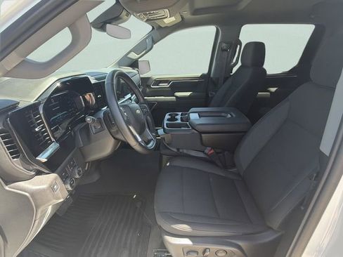 Used 2026 Chevrolet Silverado 1500 LT AWD/4WD image 19