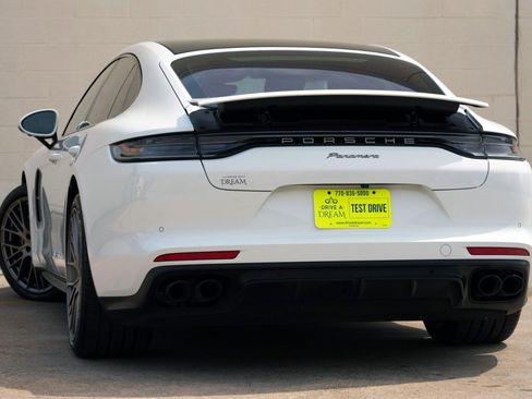 Used 2023 Porsche Panamera Platinum Edition RWD image 6